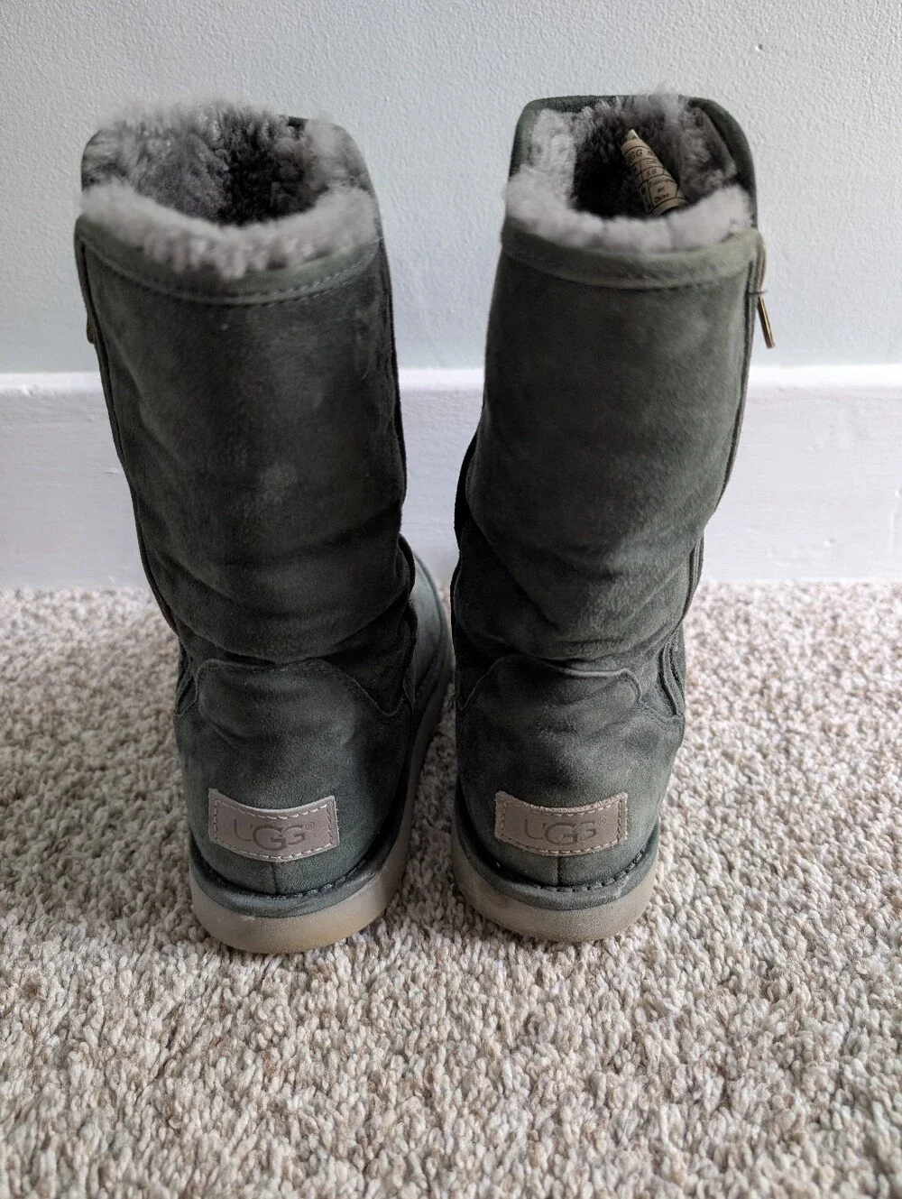 Ugg Abree‎ Short II Women’s Suede Mid-Calf Winter Boots - Forest Green Sz 7